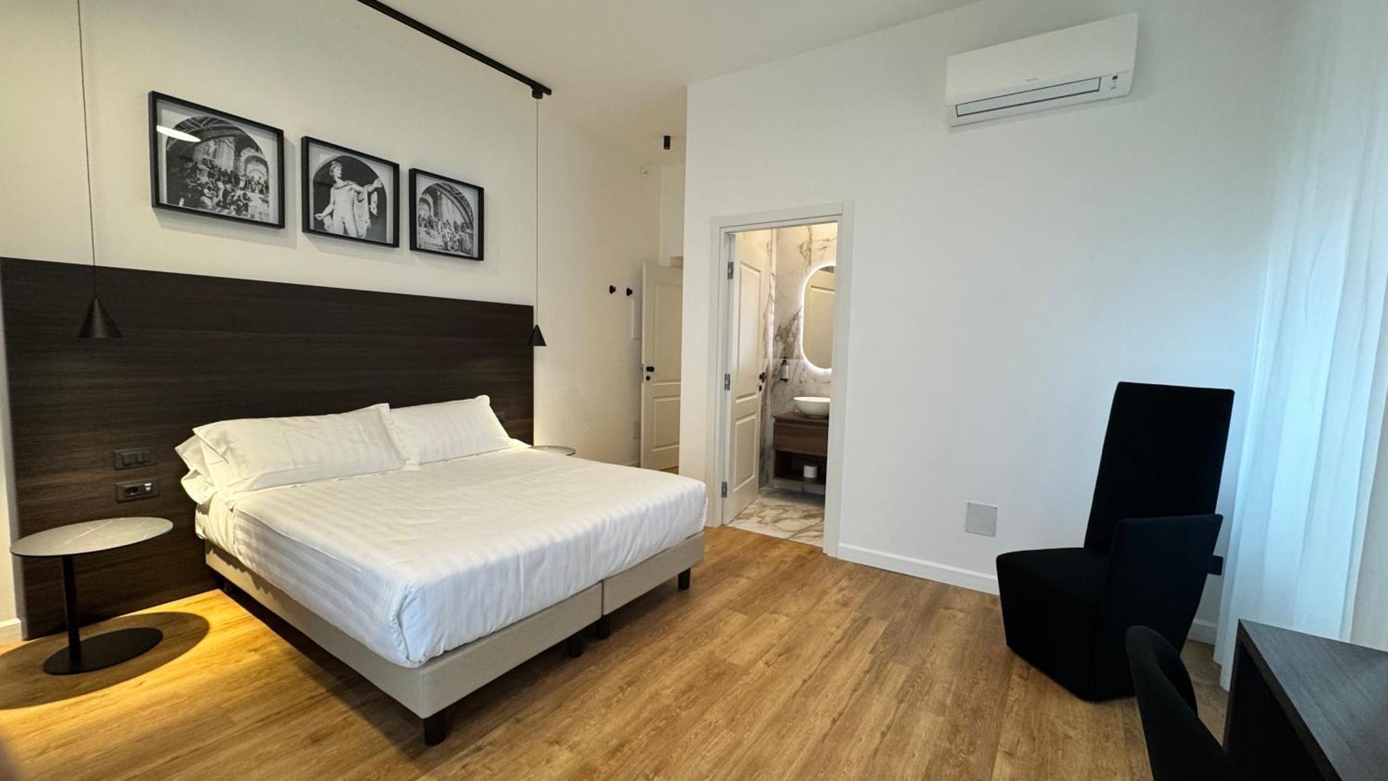 Museum Hospitality - Vatican Apartments Рим Екстер'єр фото