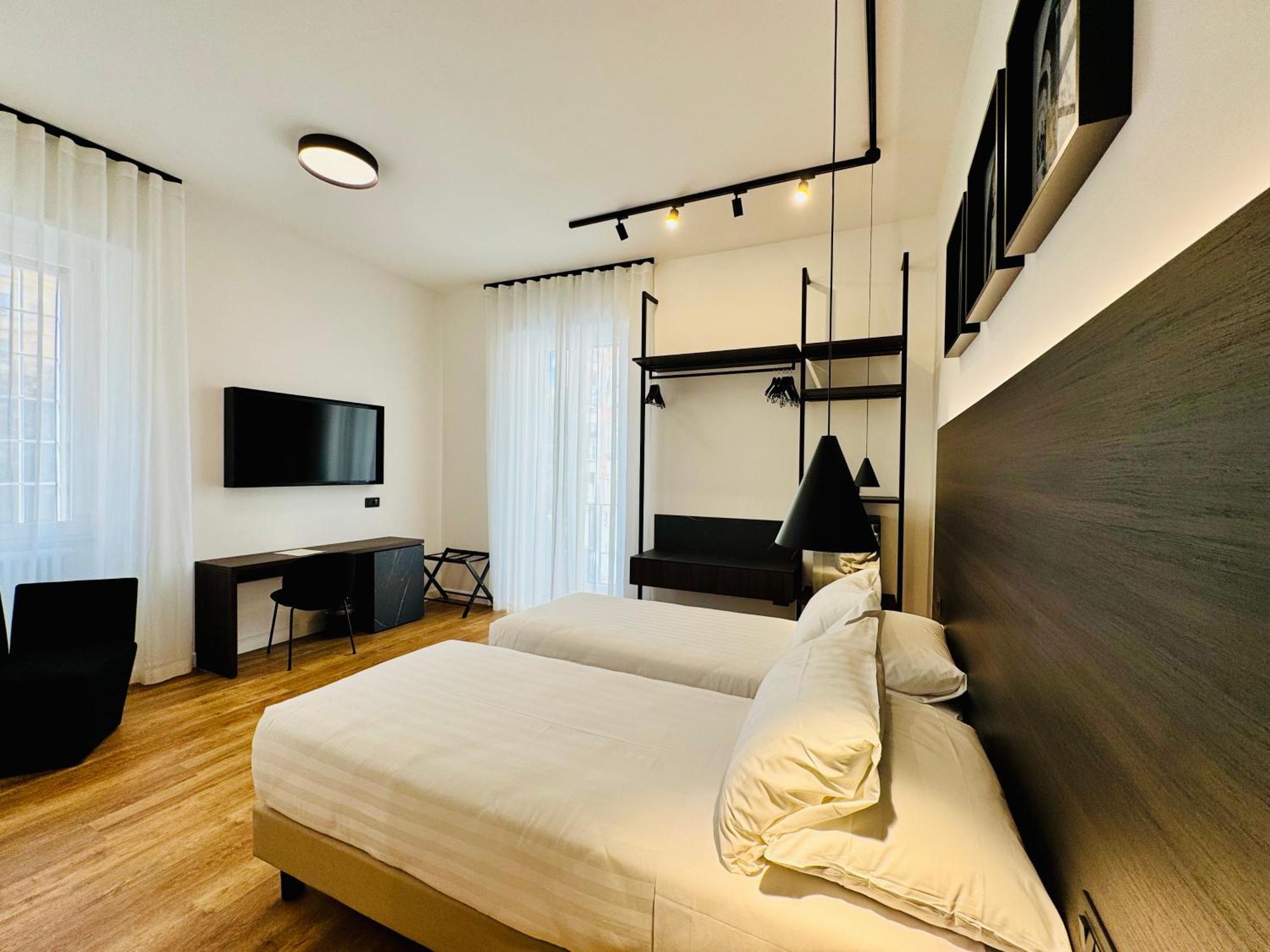 Museum Hospitality - Vatican Apartments Рим Екстер'єр фото