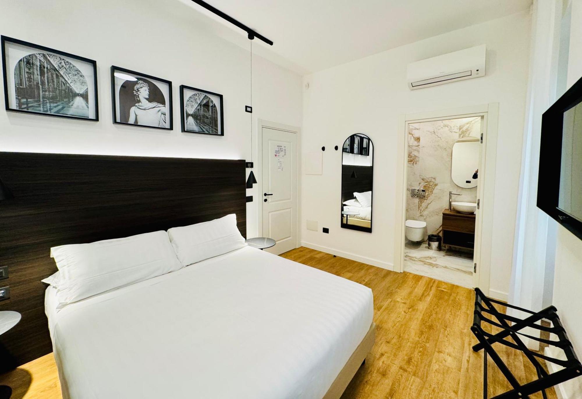 Museum Hospitality - Vatican Apartments Рим Екстер'єр фото
