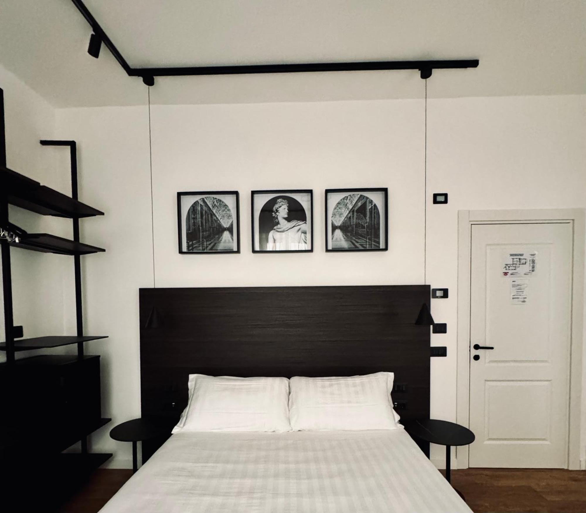Museum Hospitality - Vatican Apartments Рим Екстер'єр фото